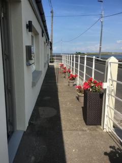 2 Quay Road, Killala. Stunning Sea Front Cottage - 0