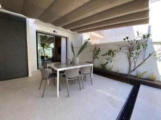 Sitges Spaces Garden Oasis 3 Bedroom 2 Bath Garden - 5