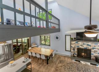 Vacation Home w Game Room Sauna Hot Tub Private Pool - East Stroudsburg - 1