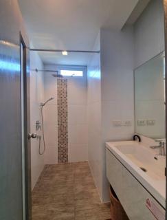 Grandblue condominium 301 - 8