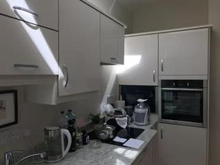 3 Quay Cottage Killala. Luxury Sea-Front Cottage - 6