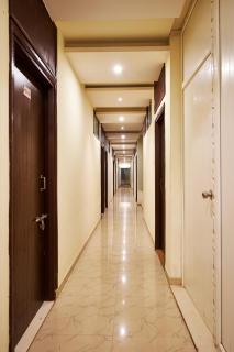 Hotel Ranjan Deluxe - 5