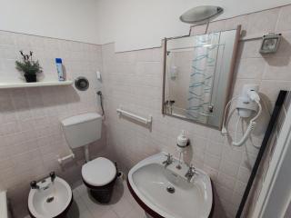 Lisbon room in Penha de Franca Lisbon - Lisbon - 4