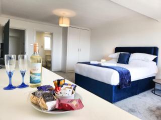 Bay View - 1 Bed Suite - Ocean Breeze - Port Eynon - Port-Eynon - 5