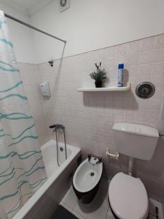 Lisbon twin Room in Penha de Franca Lisbon - Lissabon - 2
