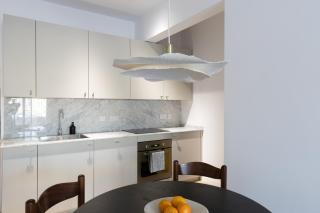 Modern Seafront 2BD Apartment with Terrace & Sea View - Xemxija - 7