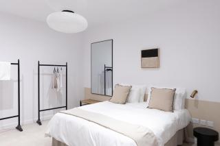 Modern Seafront 2BD Apartment with Terrace & Sea View - Xemxija - 6