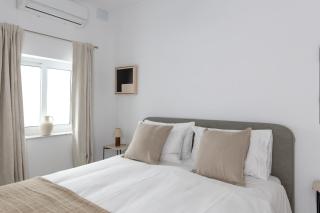Modern Seafront 2BD Apartment with Terrace & Sea View - Xemxija - St Paul's Bay - 2
