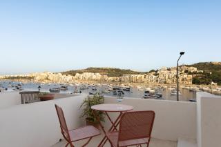 Modern Seafront 2BD Apartment with Terrace & Sea View - Xemxija - St Paul's Bay - 9