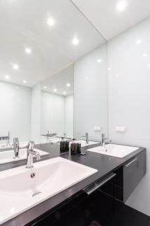 Large Luxury Residence Near Townhall & Votivkirche - Vienna - 4