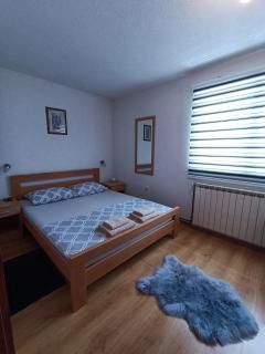 Guesthouse Nikolina - Korenica - 2