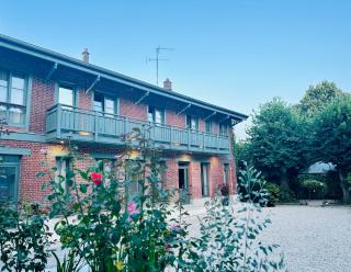 LA DEMEURE - 1