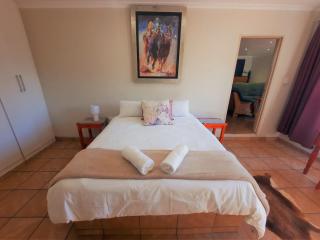 Highlands Creek Self Catering Accommodation - Mbombela - 8