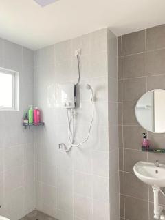 休闲民宿 Leisure Homestay @The Venus Sitiawan - Kampong Lumut Kiri - 5