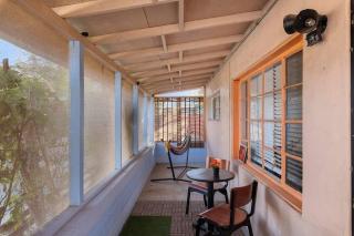 Loma Linda Suites - 7