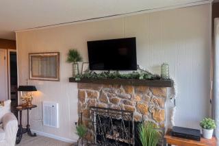 Cozy Mountain Nest - 4
