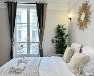 Charming Apartment with Eiffel Tower View - París - 5