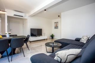 Apartman sa prekrasnim pogledom,potpuno opremljen za 4 osobe - Podstrana - 0