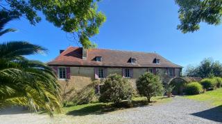 Maison D'hôtes-Maison Castaings - Lucq-de-Béarn - 0