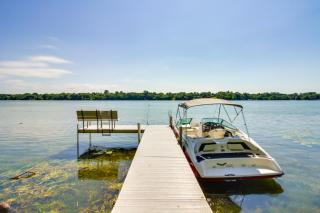 Spacious 6BR Lake Victoria Retreat w/ Private Dock - 7