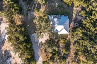 Gorgeous Home with Hot Tub 5min from the River - New Braunfels - 4