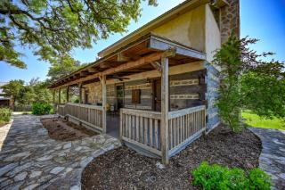 Luxury 23-ac Ranch Casita with Hot tub - Luckenbach - 6