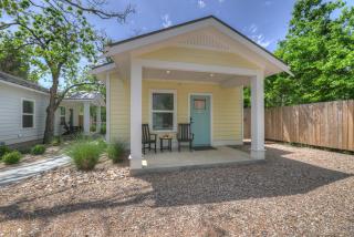 The Grove-C with Hot Tub - Walk to Main Street - Fredericksburg - 0