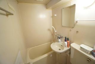 Apartment House Floor Assemble 401 - 3