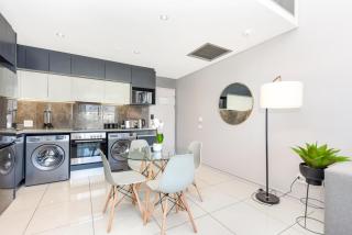 Chic Apartment in 5 star hotel - 4