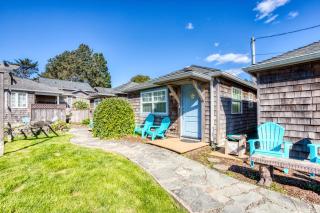 Hidden Villa Cottages #4, #5, and #6 - Cannon Beach - 0