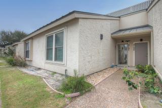 Fisherman Friend! - Coastal Condo - Views Await! - Rockport - 6