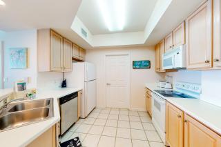 Silver Beach Towers E1505 - 2