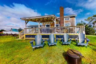 Town Cove Oyster House - 9