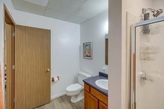 Bright Yankton Apartment Near Meridian Bridge - 1