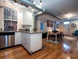 Spacious Suites in OTR - Findlay Market - Cincinnati - 6
