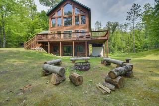 Scenic Hayward Lake View Retreat with Fire Pit - Hayward - 9