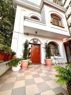 Budapest Residence - Bucharest - 9