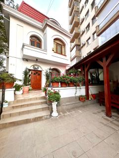 Budapest Residence - Bucharest - 8