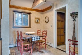Hot Tub and Mtn Views Expansive Hazleton Retreat - Hazleton - 3