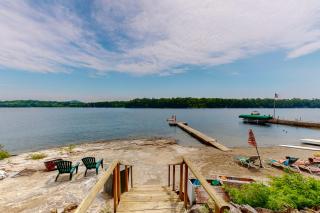 Garden Island's Maple - 8