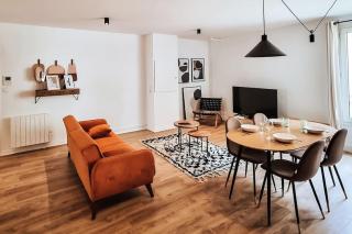 Troyes City center rue zola : Space and Comfort - 0