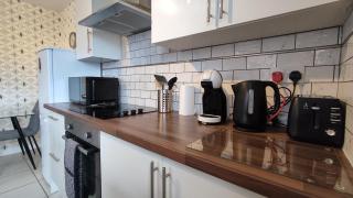 Modern 1-Bed Flat in Wigan - 1