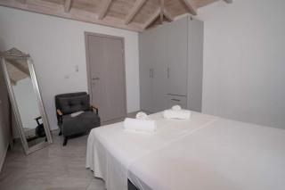 Viola's petite paradise - 7