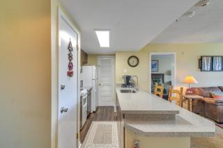 1 Mi to Granby Ranch Cozy Condo with Fireplace - Granby - 3