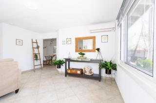 Washington 49-R - Palm-Eagle Beach - 4