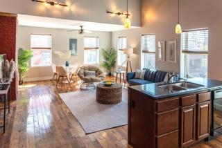 Explore OTR and Downtown from Broadway Lofts - Cincinnati - 0