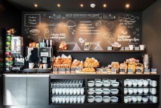 Motel One Basel - Bazel - 1