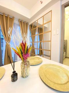 S Residences Condo PoolView Balcony in SM MOA near Airport - Manila - 2