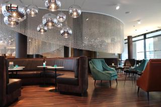 Motel One Frankfurt Messe - Frankfurt - 8