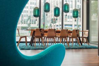 Motel One Düsseldorf Hauptbahnhof - Düsseldorf - 6